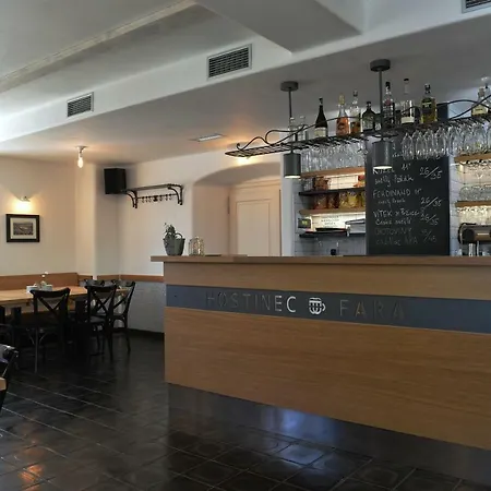 Fara Hotel 3*