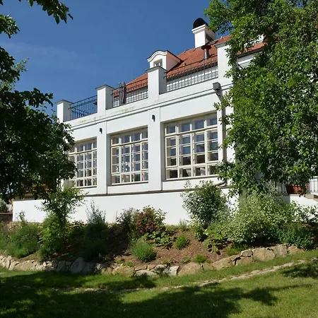 Hotel Fara