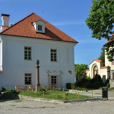 Fara Hotel Postupice